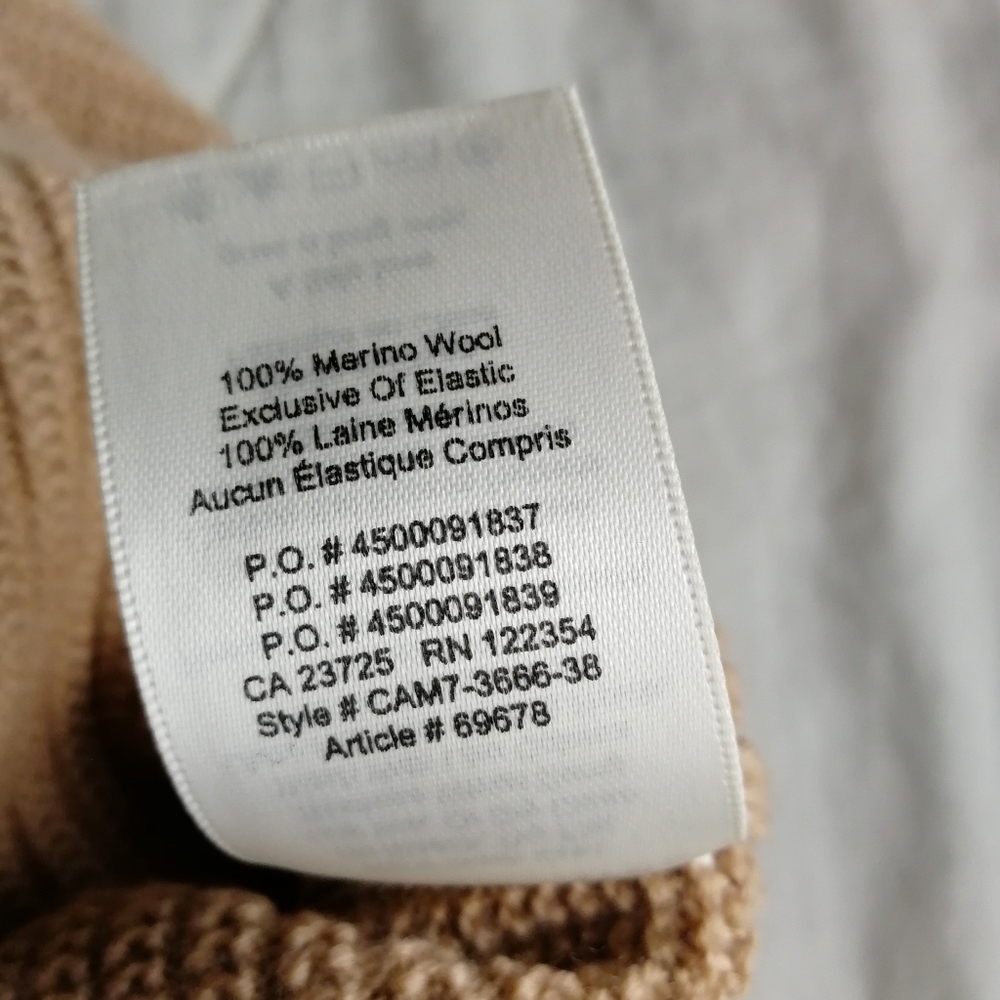 WILFRED Lolan crop merino wool sweater | Aritzia - Picture 8 of 9